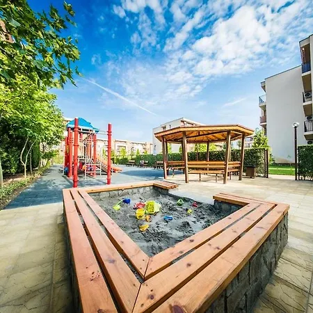 Апартамент Orchid Foft Garden Private